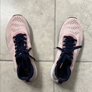 New Balance - Women's Pink Sneakers